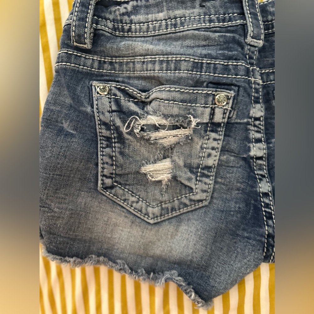 Miss Me  Mid-Rise Stretch “Patriotic” Distressed Blue Jean Shorts - Picture 6 of 11
